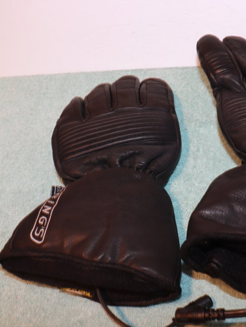 Gerbings Heated Motorcycle Gloves Leather Helspor Thinsulate Made w/Kevlar SizeM